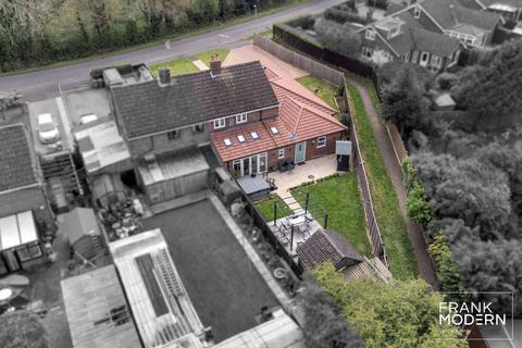 40 Broadwheel Road, Helpston, Peterborough, PE6 7EE