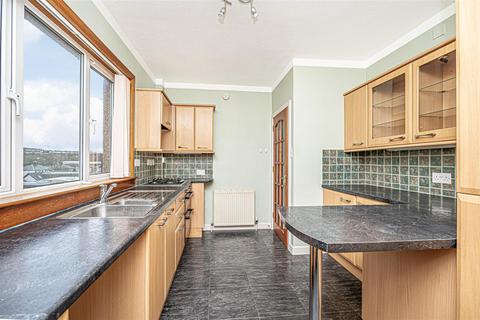 3 bedroom detached house for sale, 17 Lambert Drive, Dunfermline, KY12 7UB