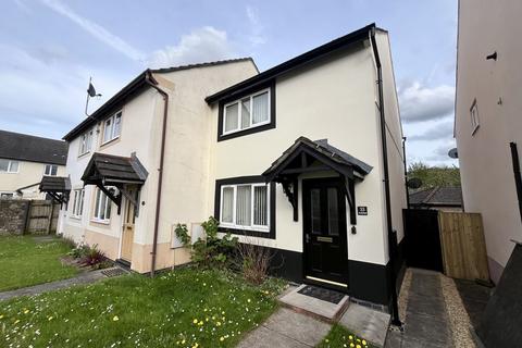 2 bedroom end of terrace house for sale, Waterside, Abergavenny, NP7
