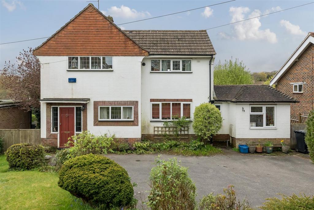 Crowborough Hill, Crowborough 3 bed detached house for sale £550,000