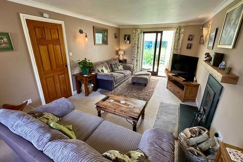 4 bedroom detached house for sale, Lyonshall, Hereford , HR5