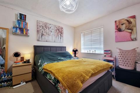 2 bedroom semi-detached house for sale, Grange Road, Barton-le-Clay, Bedfordshire, MK45