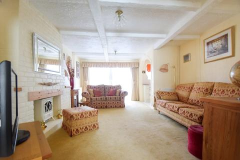 3 bedroom terraced house for sale, Oastview, Rainham, Gillingham, ME8
