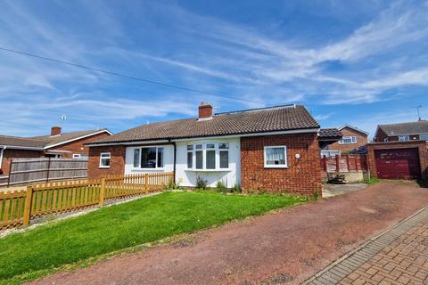 3 bedroom semi-detached bungalow for sale, Coopers Close, Biggleswade, SG18