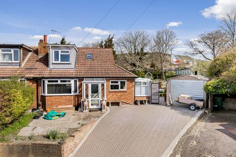 26 White Cliff Way, Folkestone, CT19 6DX