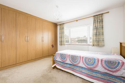3 bedroom flat for sale, Ashley Court,Ashley Court, Great North Way, London, NW4