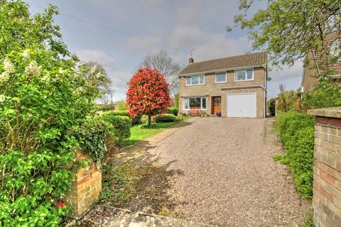 4 bedroom detached house for sale, Church Hill, Ingham