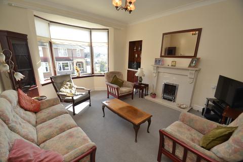 3 bedroom terraced house for sale, 51 Kinmount Avenue, Kings Park, Glasgow, G44 4RS