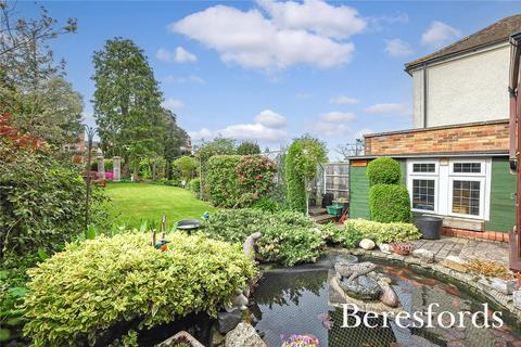 53 Waldegrave Gardens, Upminster, RM14 1UT