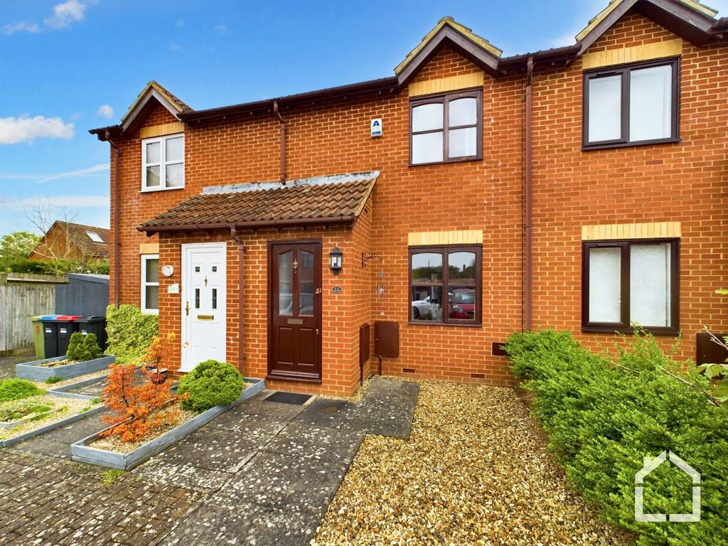 Tompkins Close, Shenley Brook End, MK5 2 bed terraced house for sale