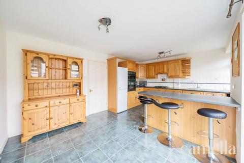 137 Ringswell Gardens, Bath, BA1 6BP