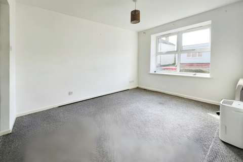 1 bedroom ground floor flat for sale, Flat 2, Governors Court, Landor Road, Warwick, Warwickshire CV34 5DL