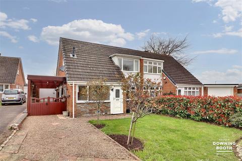 5 Walkers Croft, Lichfield, WS13 6TR