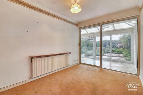 5 Walkers Croft, Lichfield, WS13 6TR