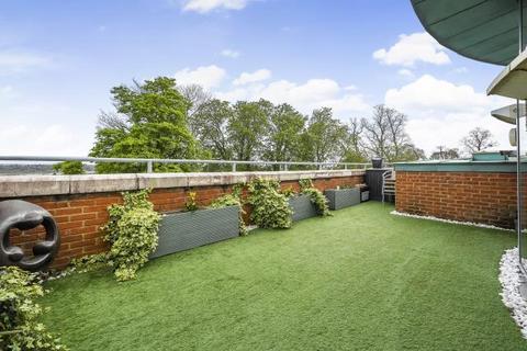 undefined, Reading,  Berkshire,  RG1