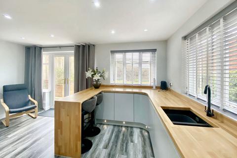 8 Carisbrooke, Bedlington, NE22 7LB