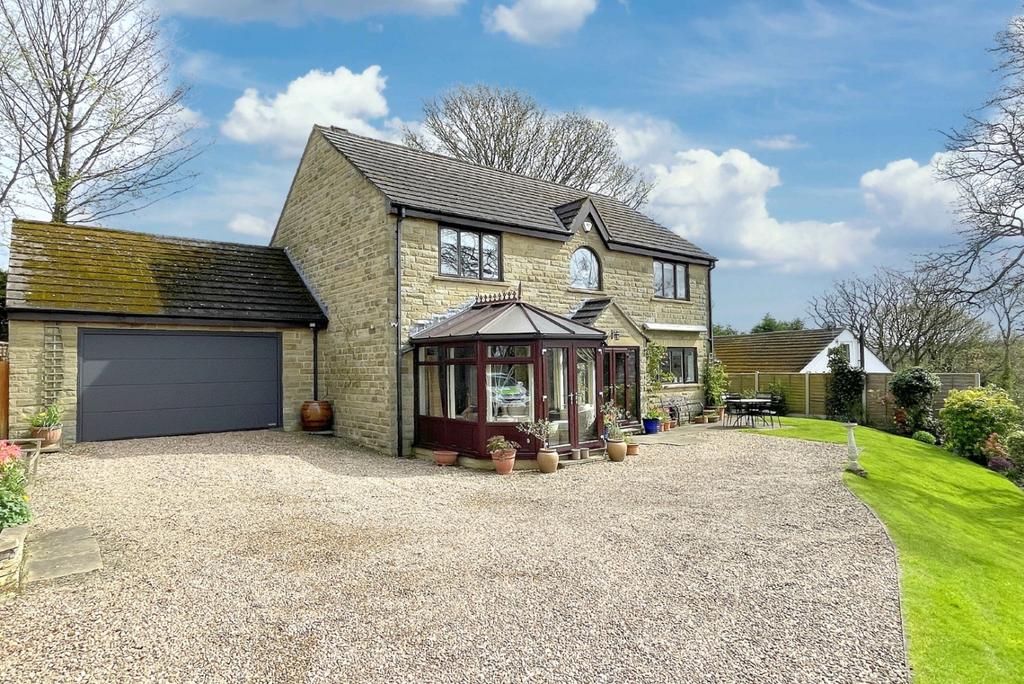 Brighouse Wood Lane, Brighouse HD6 4 bed detached house for sale £550,000