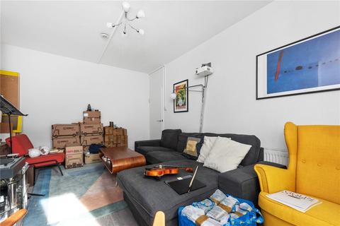 2 bedroom apartment to rent, Tudor Grove, London, E9