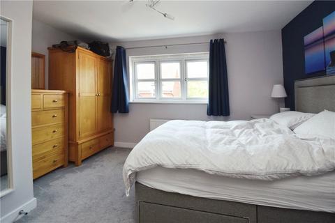 53 Withy Close, Romsey, SO51 7SA