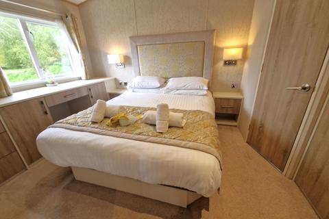 2 bedroom lodge for sale, Holmans Wood Holiday Park, Newton Abbot TQ13