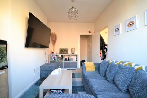 1 bedroom flat to rent, Upper Rock Gardens, Brighton, BN2
