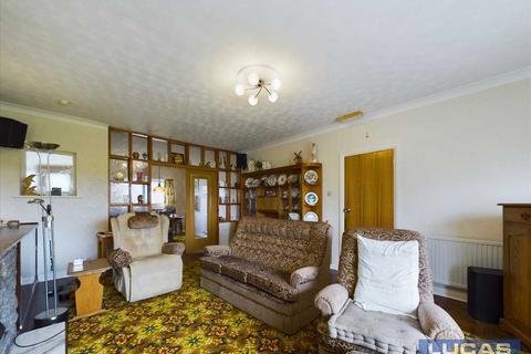 4 bedroom detached bungalow for sale, Cartref, Tyddyn Gyrfa Estate, Cemaes