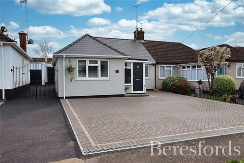 2 bedroom bungalow for sale, Louis Drive West, Rayleigh, SS6