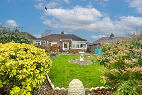 2 bedroom bungalow for sale, Oakfield Road, Lobley Hill, NE11