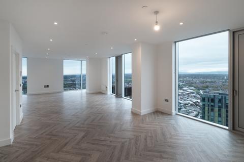 3 bedroom penthouse to rent, Bankside Boulevard, Cortland at Colliers Yard, Salford M3