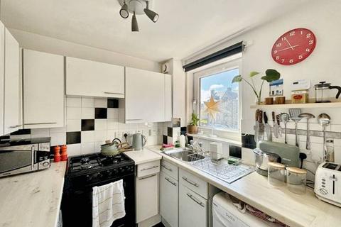 1 bedroom flat to rent, Pleasance, Edinburgh EH8