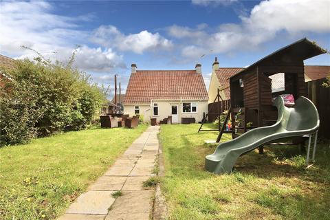 2 bedroom detached house for sale, High View Road, Ipswich, Suffolk, IP1