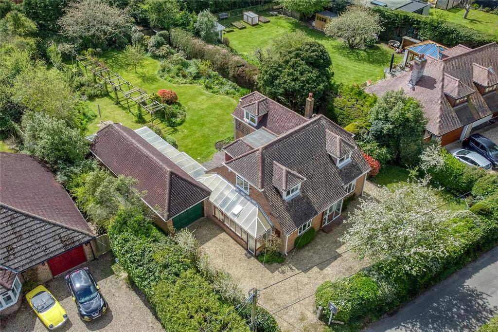 Hundred Lane, Portmore, Lymington... 4 bed detached house for sale £