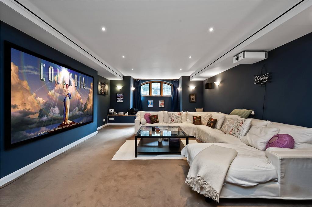 Games/Cinema Room