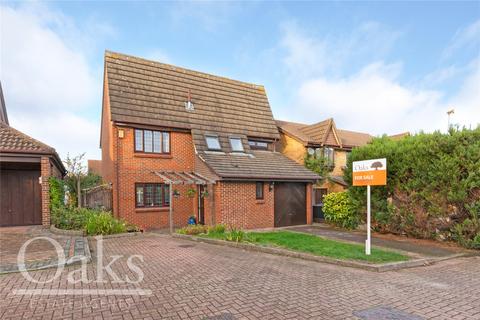 4 bedroom detached house to rent, Mistletoe Close, Shirley