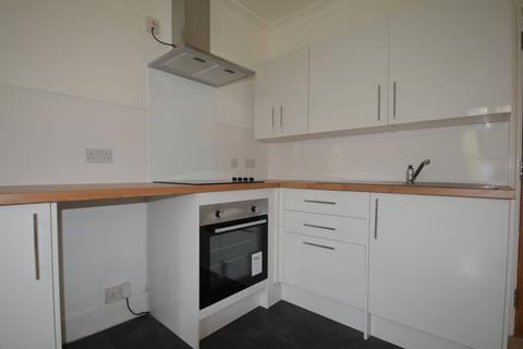 1 bedroom flat to rent, Victoria Street, Ventnor PO38