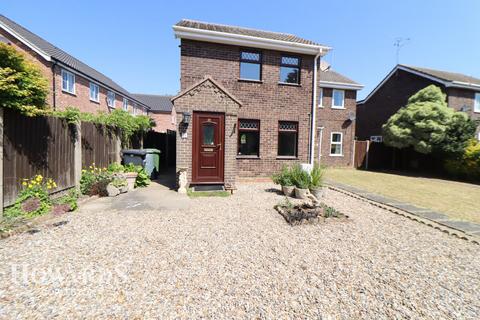 2 bedroom link detached house for sale, The Laurels, Hopton