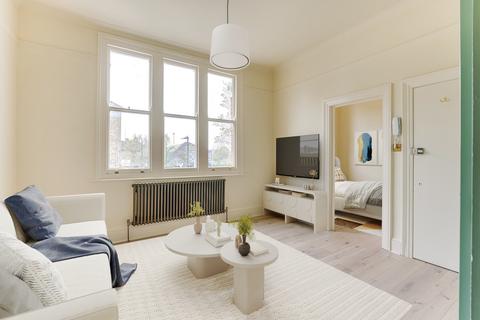 1 bedroom flat for sale, Whittington Road, Bowes Park, N22