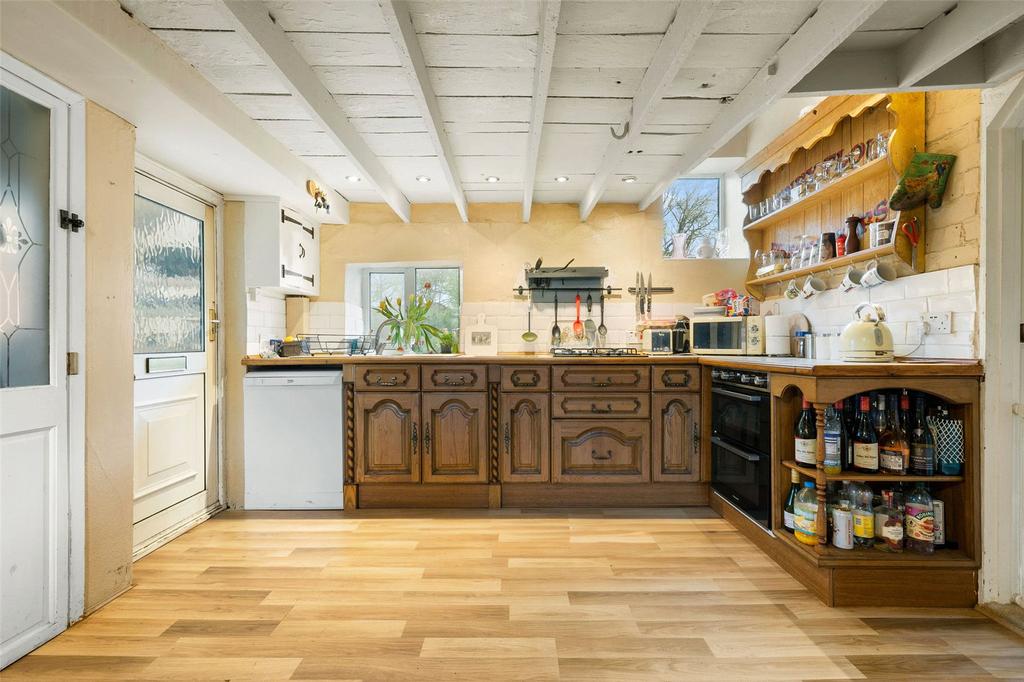 Kitchen/Dining