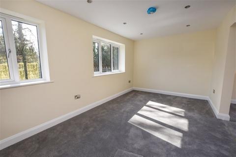 2 bedroom detached house to rent, South Avenue, Abingdon, Abingdon, OX14