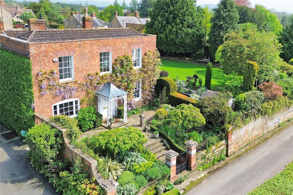 Chapel House, Kemerton, Tewkesbury, GL20 5 bed detached house for sale