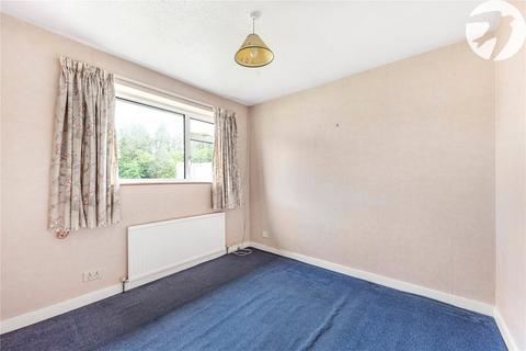 10 Riverview Road, Greenhithe, DA9 9NJ