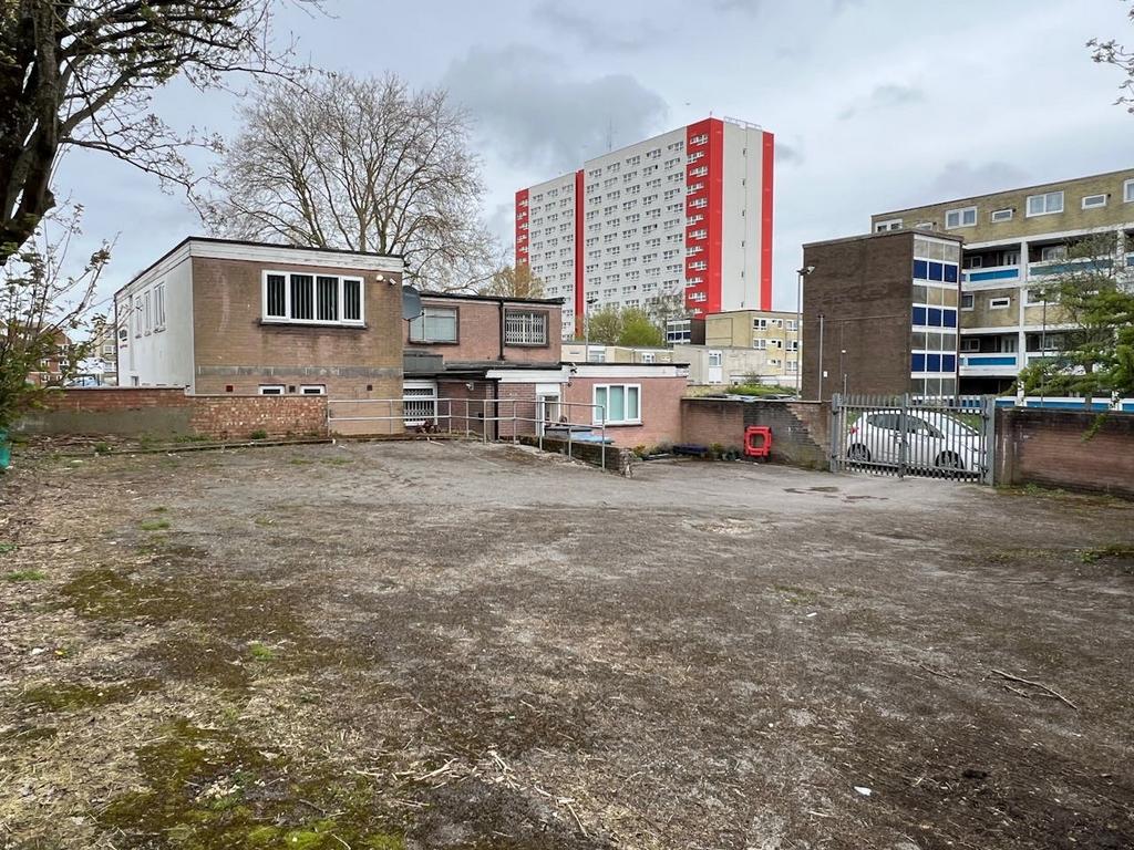 2 James Street rear.jpg
