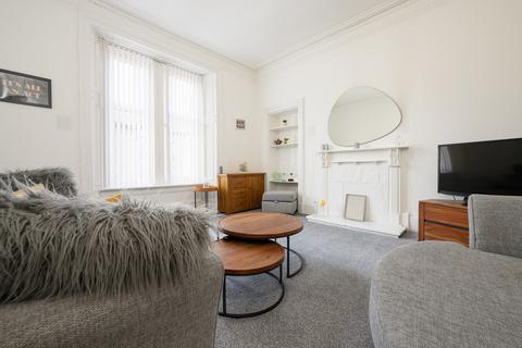 2 bedroom flat to rent, Ardgowan Street, Greenock, PA16