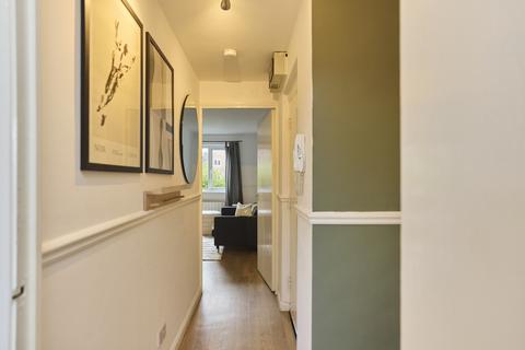1 bedroom apartment for sale, London E9