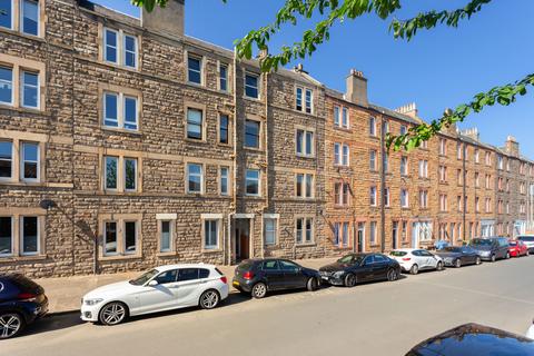 2 bedroom flat for sale - 38/6 Kings Road, Portobello, Edinburgh, EH15 1DY