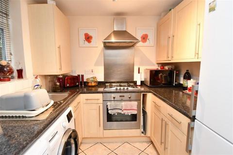 1 bedroom apartment to rent, Station Road, Godalming GU7