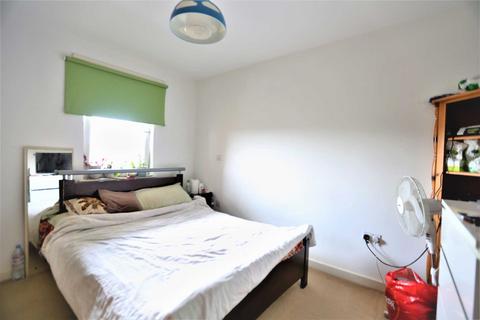 2 bedroom flat for sale, Jack Cornwell Street, Manor Park, E12
