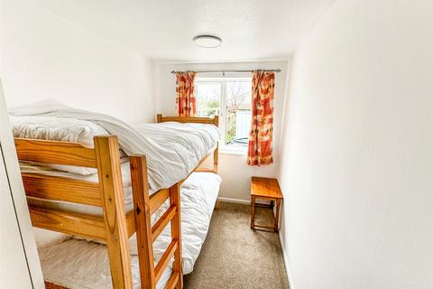 3 bedroom bungalow for sale, Glan Y Mor, Fairbourne, Gwynedd, LL38