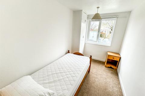 5 Glan Y Mor, Fairbourne, LL38 2BJ
