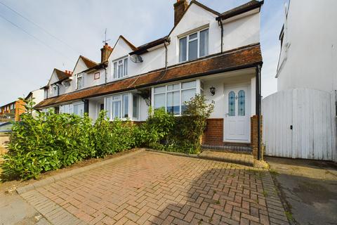 2 bedroom semi-detached house to rent, Sycamore Road, Chalfont St. Giles